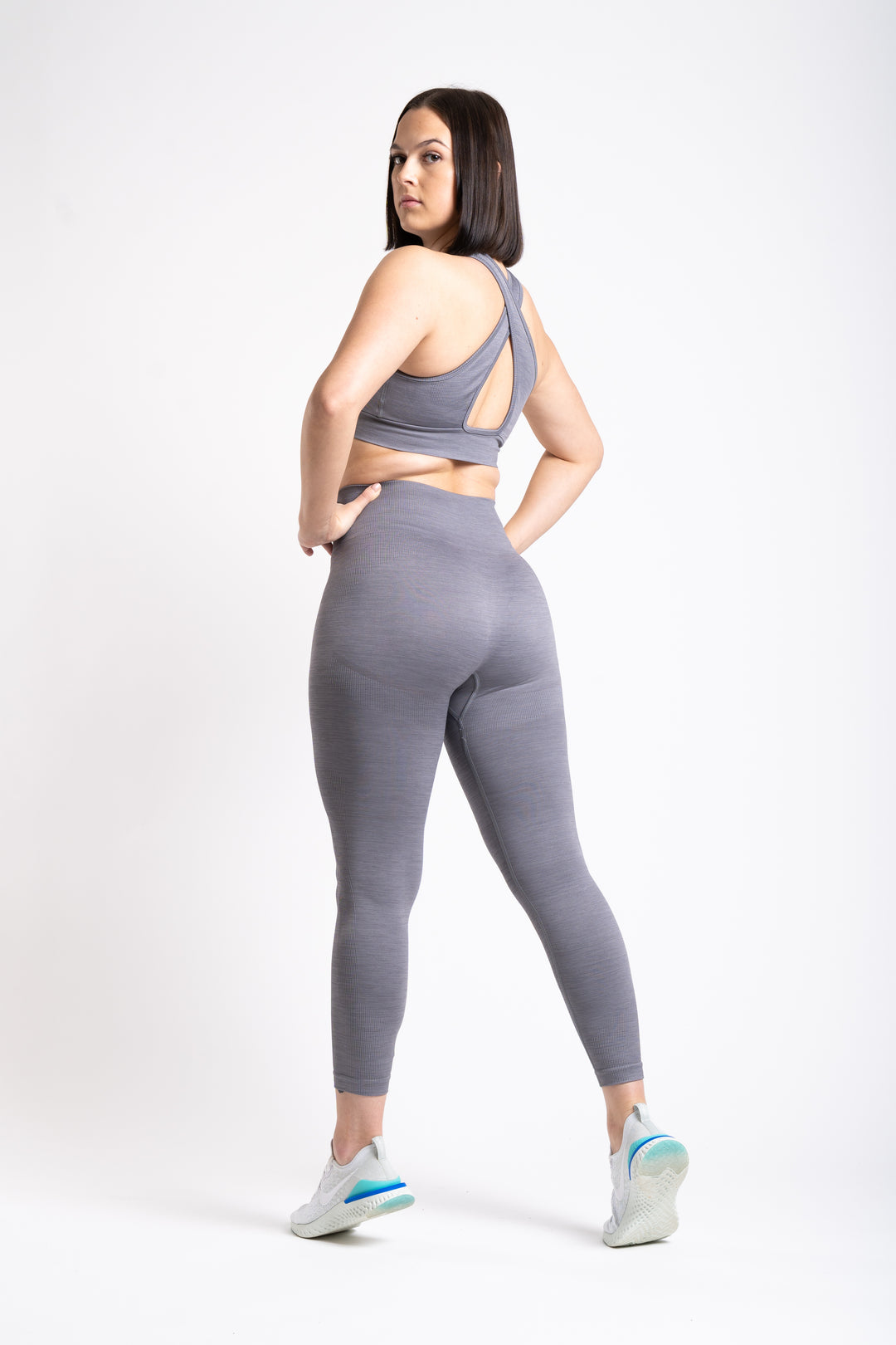 Reflex Sustainable Leggings - Lunar Grey | GAINEASY